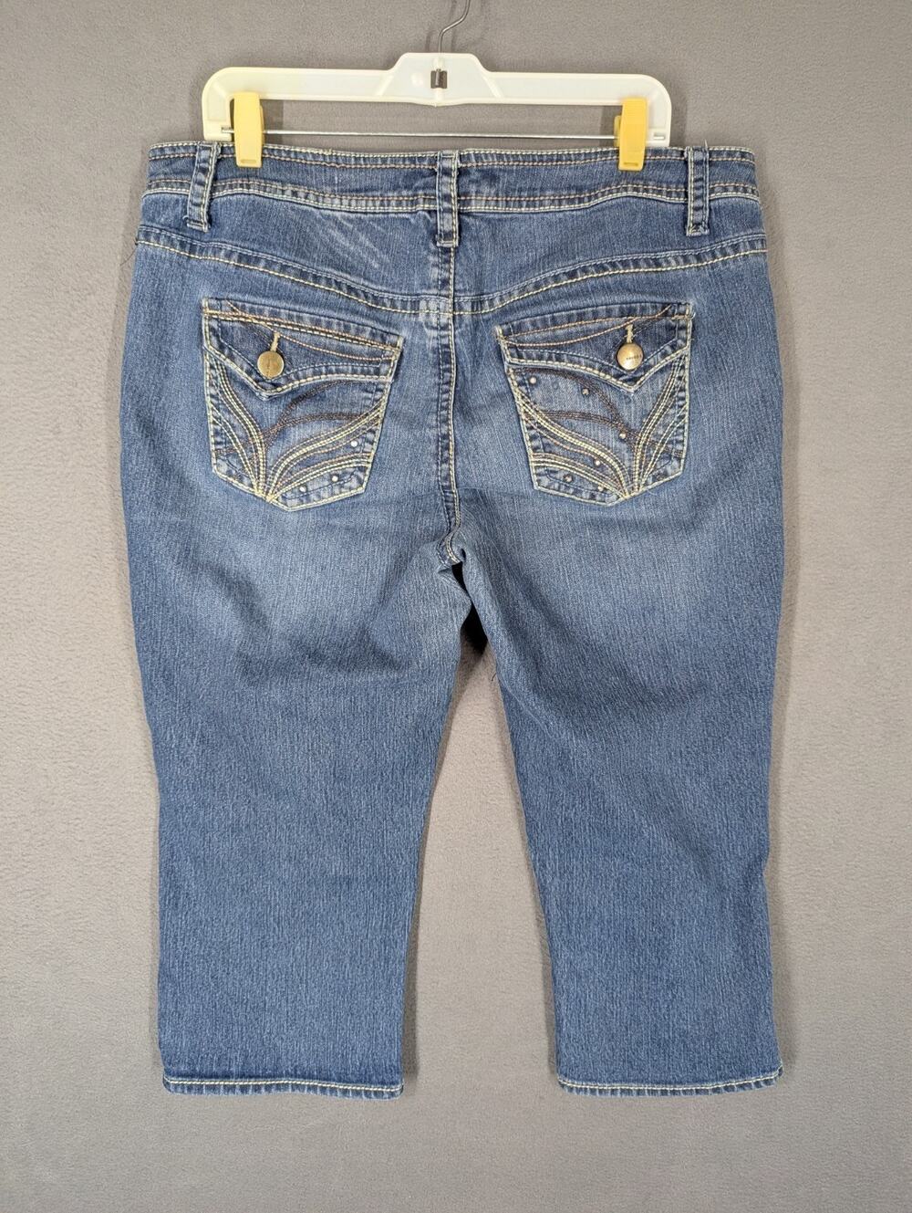 Venezia Jeans Womens 18 Cropped Vintage 38x19